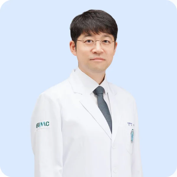 Portrait of Prof. Sang-Hyun Lee